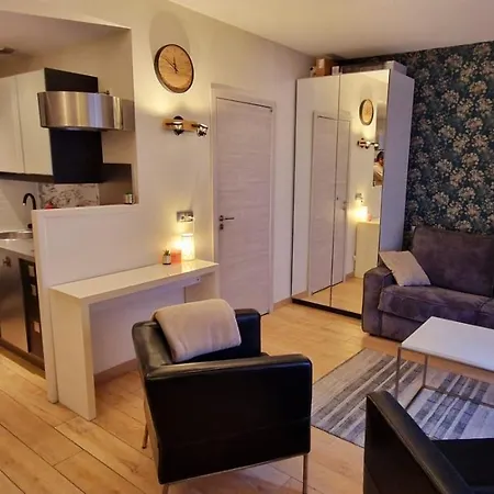 Studio Moderne, 10min A Pied Gare D'annecy شقة *