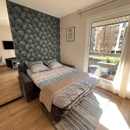 Studio Moderne, 10min A Pied Gare D'annecy Annecy